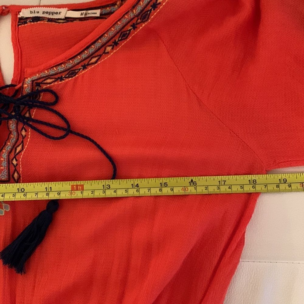 Blue Pepper Red Embroidered Romper. Size M - Picture 8 of 12